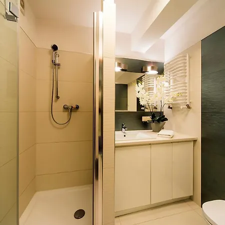 Everysky - Prusa 2a-22 Apartment